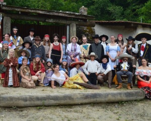 Gruppenbild-Jugend